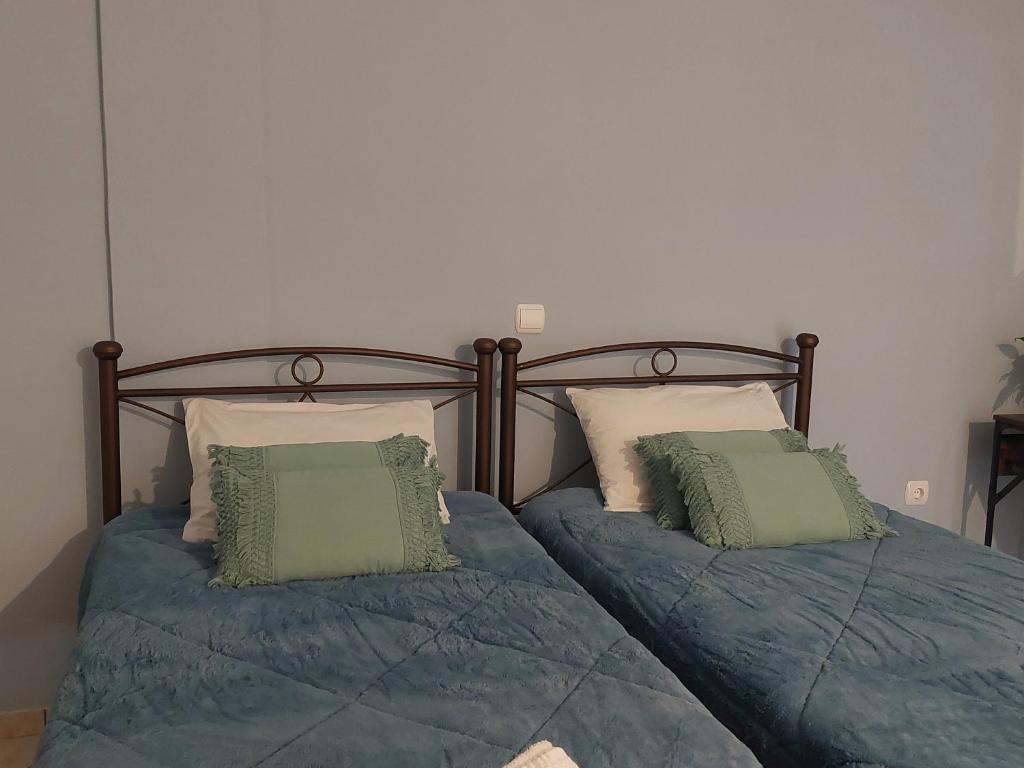 Rouchotas Studios - Accommodation